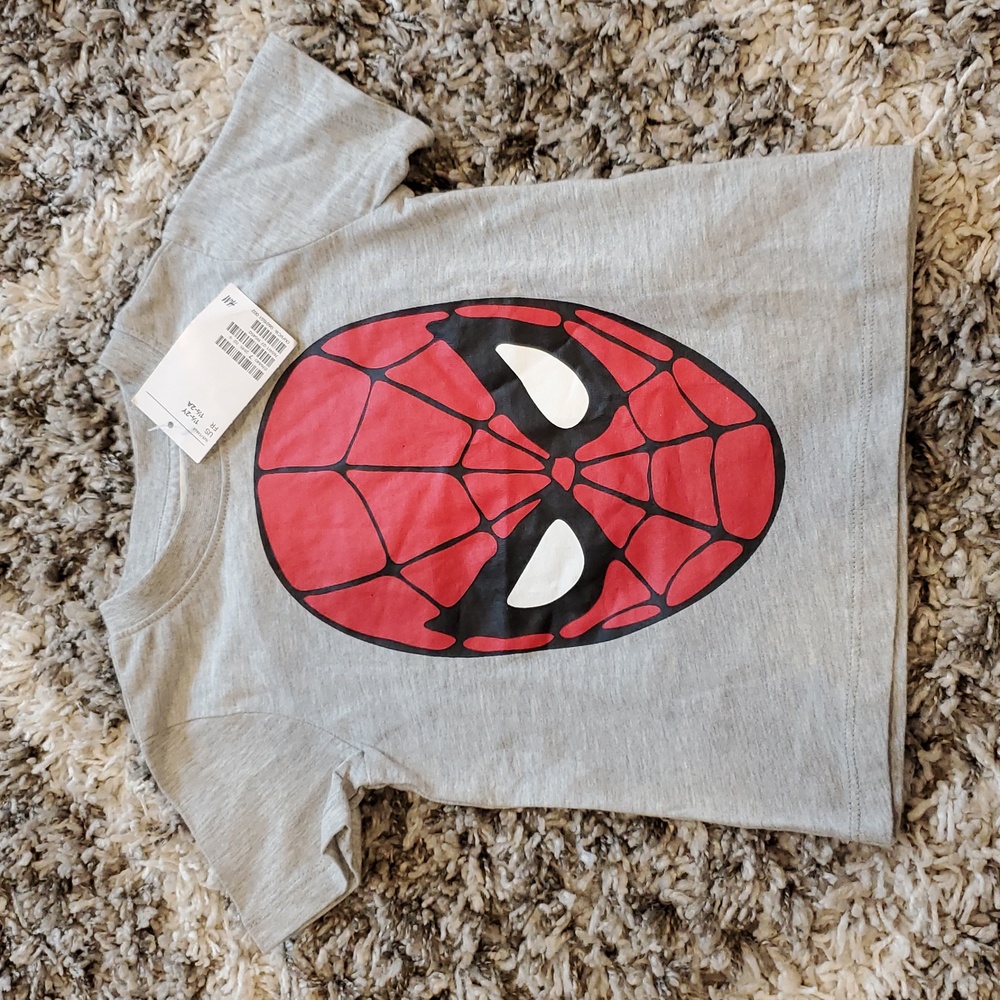 NEW H&M Spiderman Tee